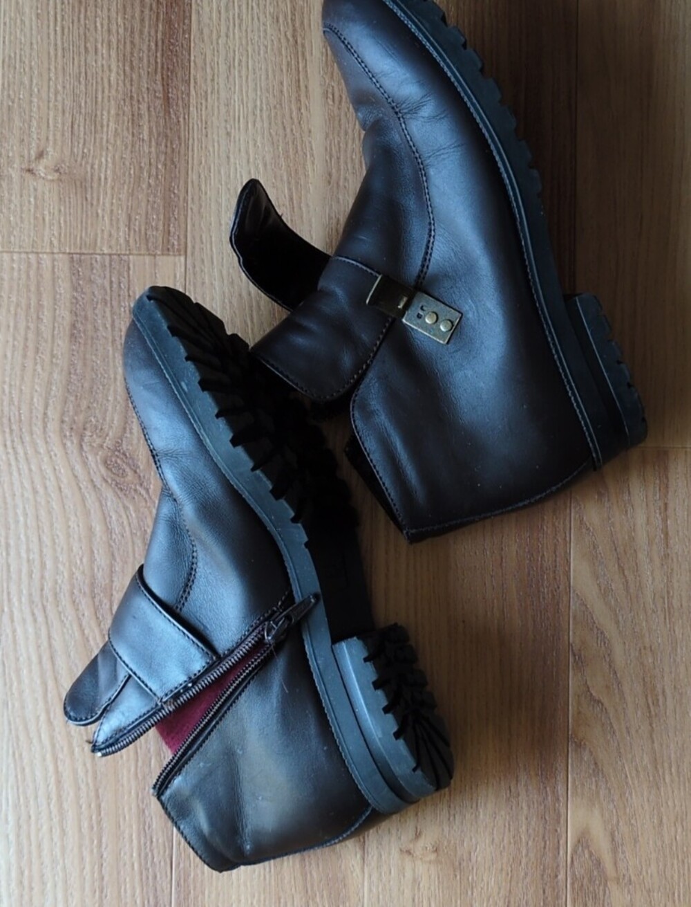 LLBean GORE-TEX Women's Brown Leather Chukka Boots with Side Zip